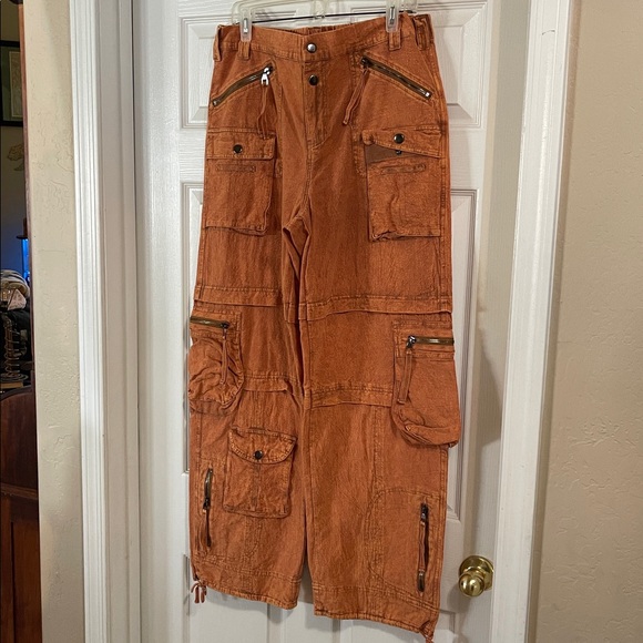 Oli & Hali  Mineral Washed Cargo Pants in Camel, XL - Picture 5 of 10